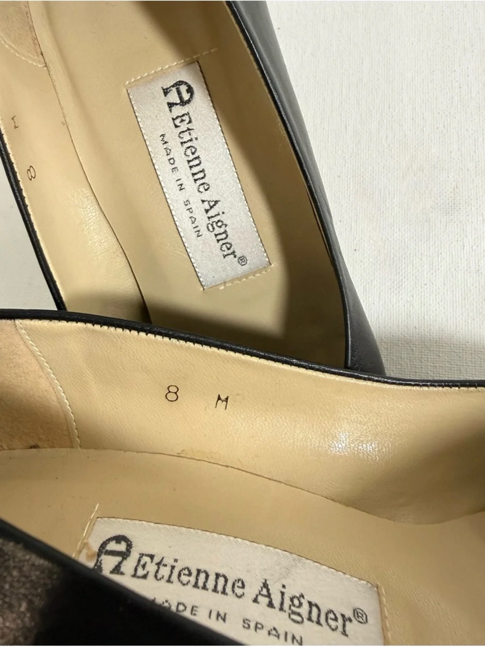 Etienne Aigner women’s vintage black leather Taylor pumps rounded toe Size 8